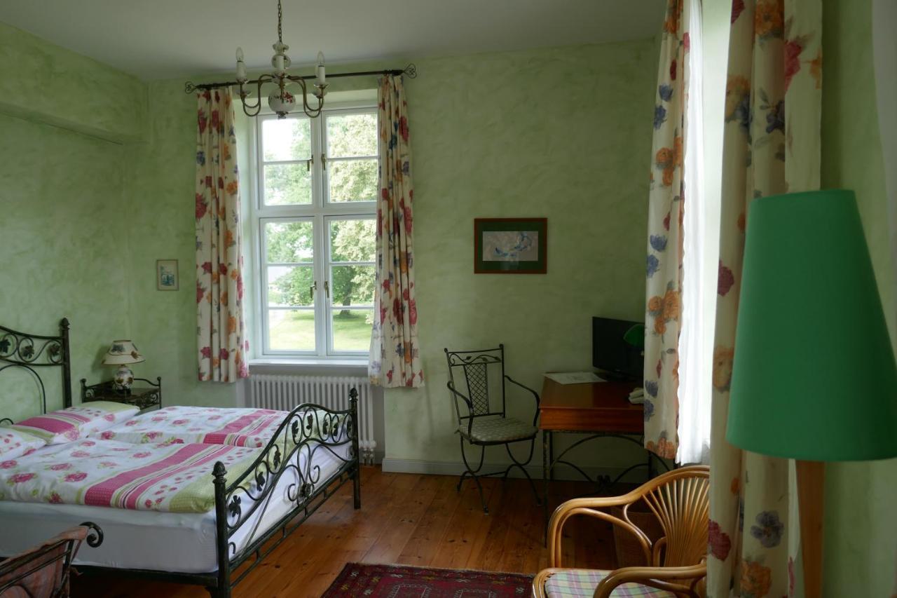 Landhaus Schloss Koelzow Kolzow Εξωτερικό φωτογραφία