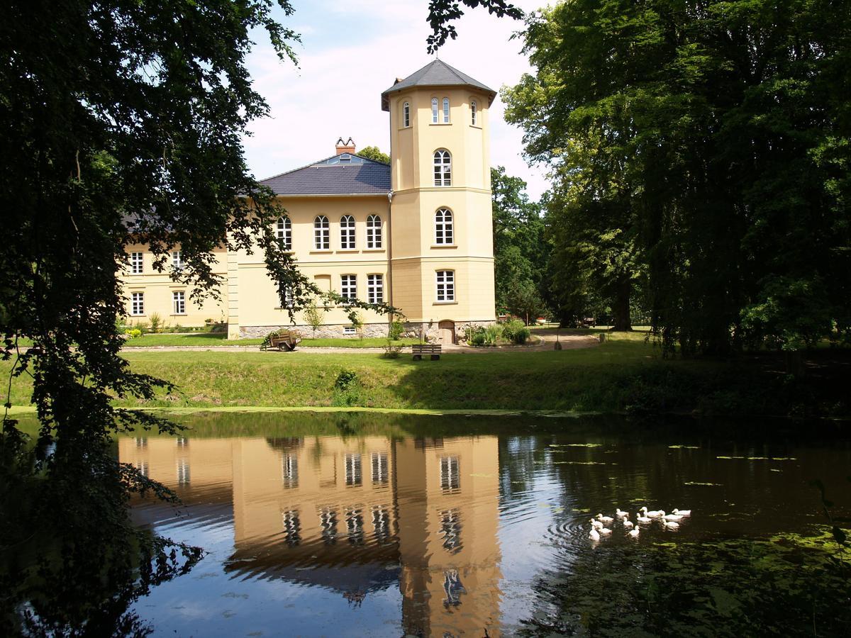 Landhaus Schloss Koelzow Kolzow Εξωτερικό φωτογραφία